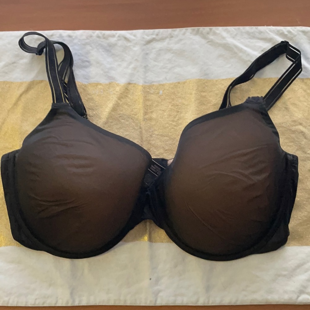 VICTORIA’S SECRET T-shirt Bra